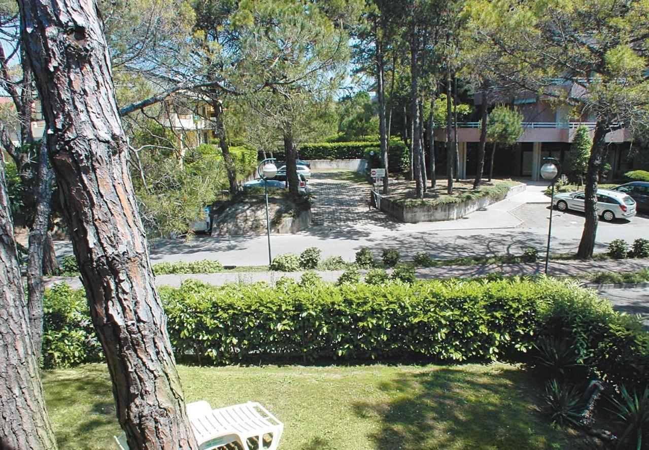 Apartamento Flat In Lignano Pineta Lignano Sabbiadoro Exterior foto